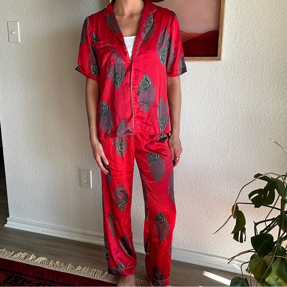 Their Nibs Satin Red Peacock Print Women's Pajama Set - Medium